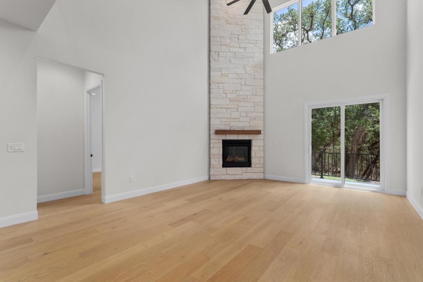 Jonestown, Texas, 78645, United States, 4 Bedrooms Bedrooms, ,3 BathroomsBathrooms,Residential,For Sale,1893068