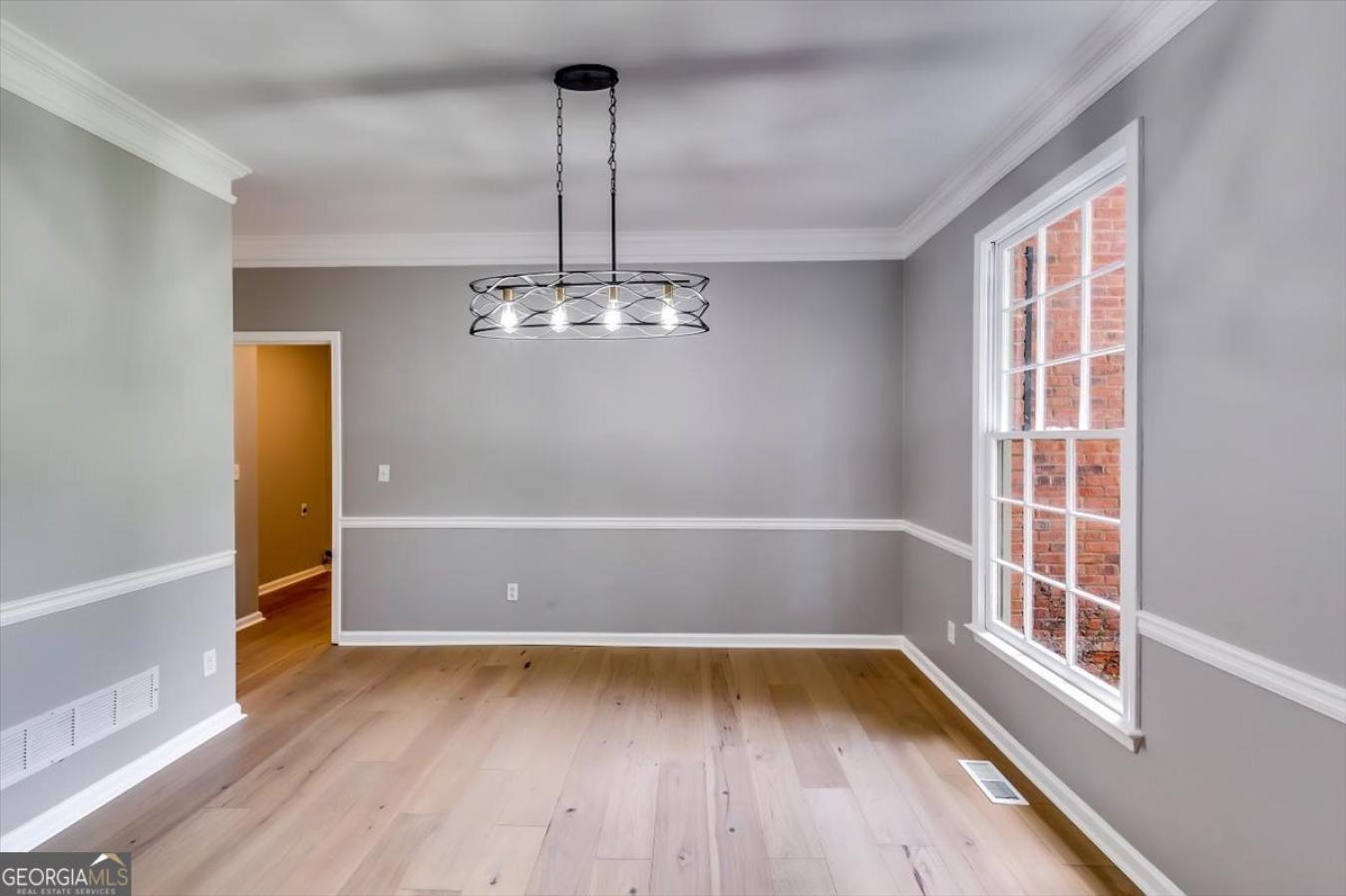 Suwanee, Georgia, 30024, United States, 4 Bedrooms Bedrooms, ,2 BathroomsBathrooms,Residential,For Sale,1893058