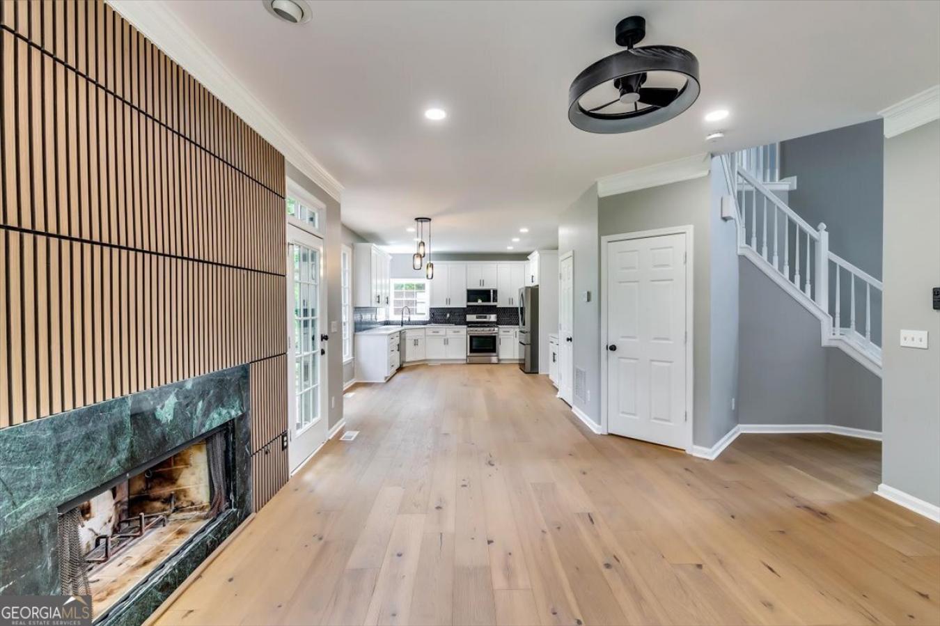 Suwanee, Georgia, 30024, United States, 4 Bedrooms Bedrooms, ,2 BathroomsBathrooms,Residential,For Sale,1893058