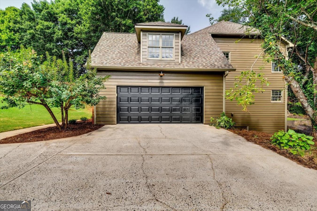 Suwanee, Georgia, 30024, United States, 4 Bedrooms Bedrooms, ,2 BathroomsBathrooms,Residential,For Sale,1893058