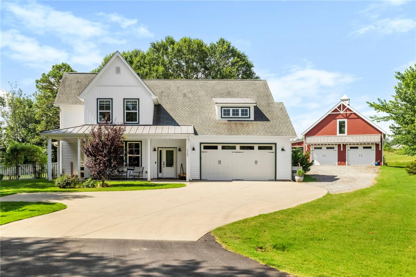 Greer, South Carolina, 29651, United States, 4 Bedrooms Bedrooms, ,2 BathroomsBathrooms,Residential,For Sale,1894092