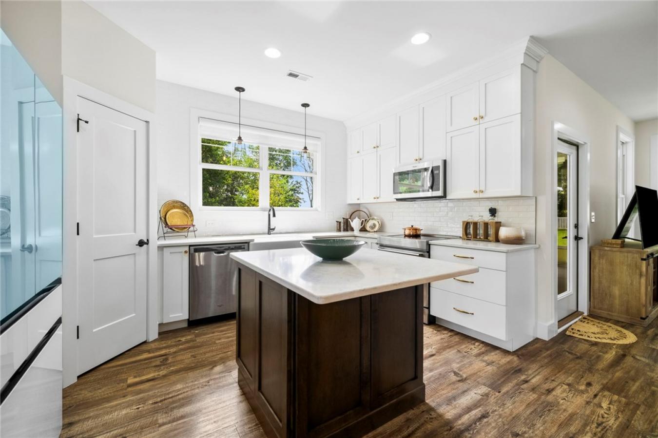 Greer, South Carolina, 29651, United States, 4 Bedrooms Bedrooms, ,2 BathroomsBathrooms,Residential,For Sale,1894092