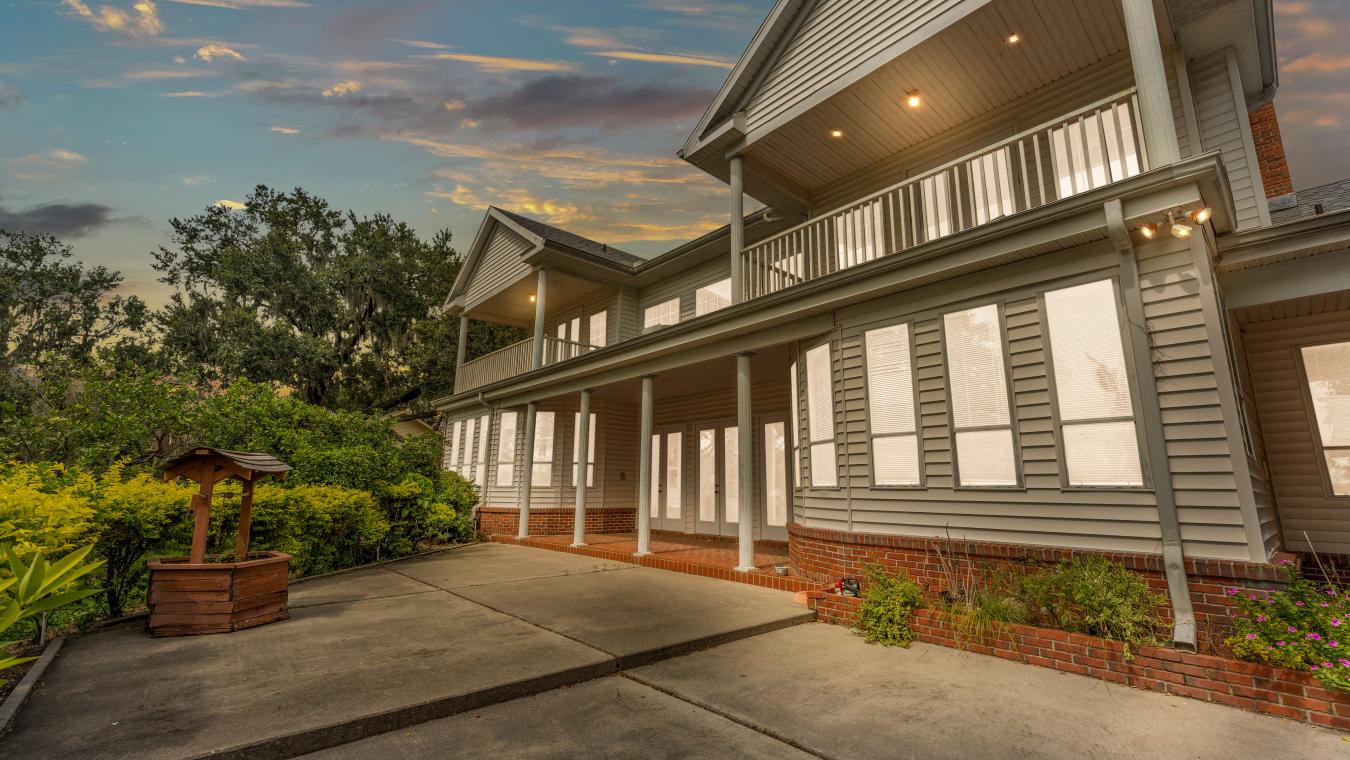 Lakeland, United States, 33813, United States, 1 Bedroom Bedrooms, ,5 BathroomsBathrooms,Residential,For Sale,1894089