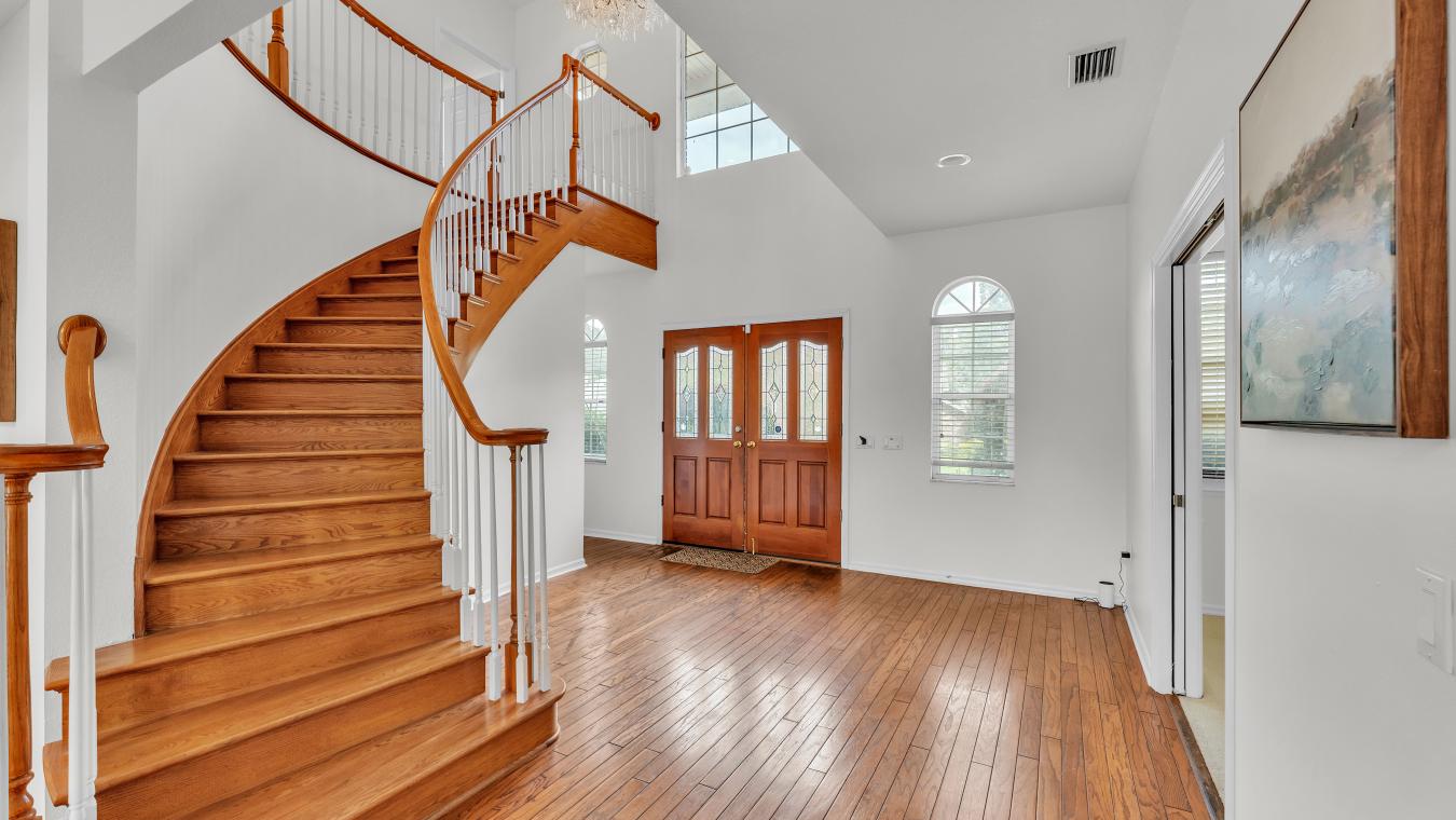 Lakeland, United States, 33813, United States, 1 Bedroom Bedrooms, ,5 BathroomsBathrooms,Residential,For Sale,1894089