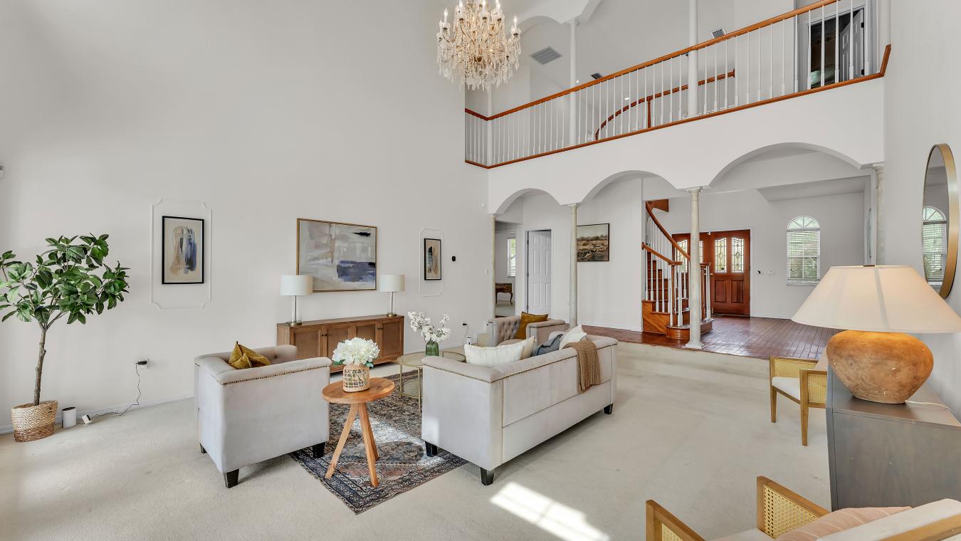 Lakeland, United States, 33813, United States, 1 Bedroom Bedrooms, ,5 BathroomsBathrooms,Residential,For Sale,1894089