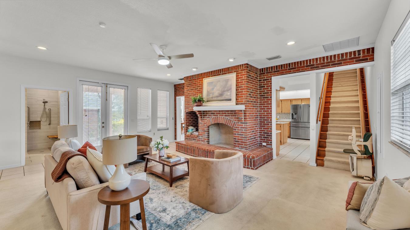 Lakeland, United States, 33813, United States, 1 Bedroom Bedrooms, ,5 BathroomsBathrooms,Residential,For Sale,1894089