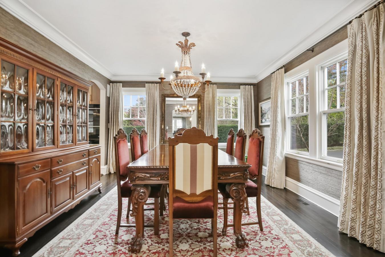 Westport, Connecticut, 06880, United States, 4 Bedrooms Bedrooms, ,4 BathroomsBathrooms,Residential,For Sale,1893052