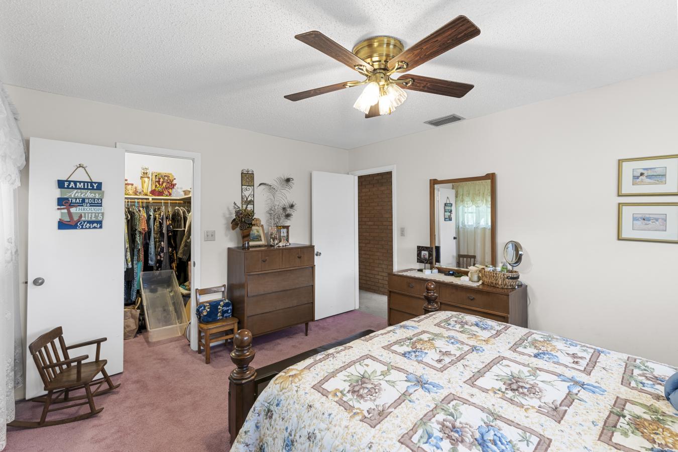 Southwest Ranches, Broward, 33330, United States, 4 Bedrooms Bedrooms, ,2 BathroomsBathrooms,Residential,For Sale,1893051