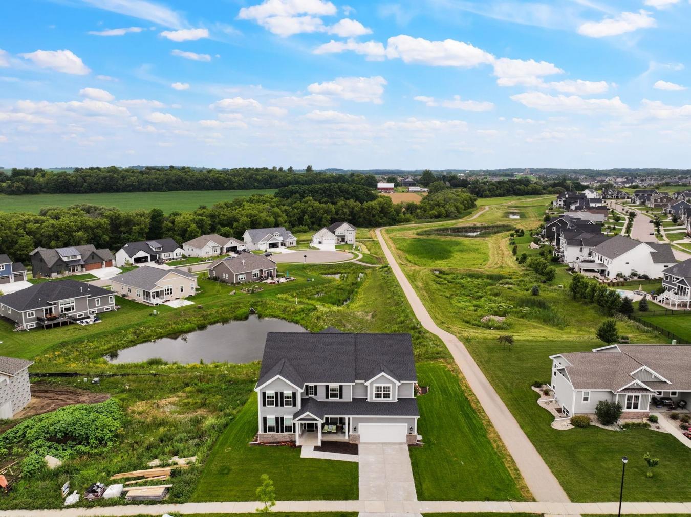 Sun Prairie, Dane, 53590, United States, 6 Bedrooms Bedrooms, ,5 BathroomsBathrooms,Residential,For Sale,1894087