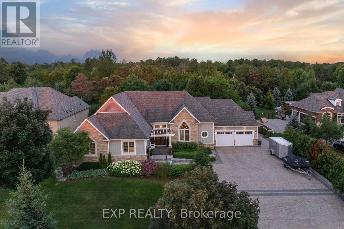 Georgina, ON, L4P0B1, Canada, ,4 BathroomsBathrooms,Residential,For Sale,1894085 Georgina, ON, L4P0B1, Canada, ,4 BathroomsBathrooms,Residential,For Sale,1894085