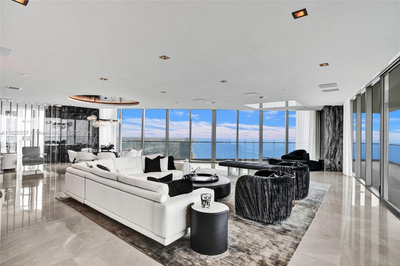 SUNNY ISLES BEACH, Miami-Dade County, Florida, 33160, United States, 4 Bedrooms Bedrooms, ,5 BathroomsBathrooms,Residential,For Sale,1894081