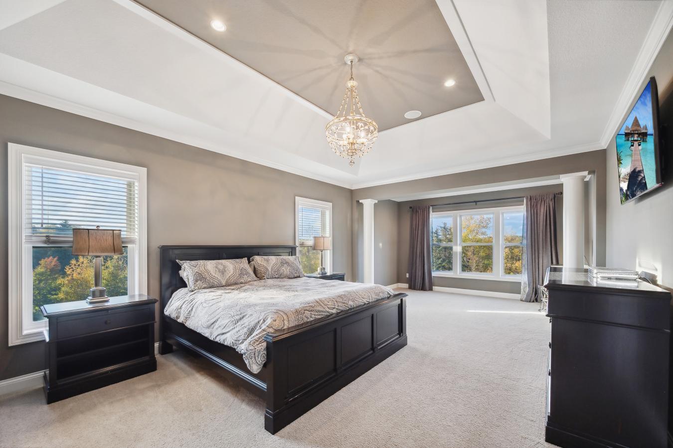 Eden Prairie, Minnesota, 55347-3823, United States, 6 Bedrooms Bedrooms, ,6 BathroomsBathrooms,Residential,For Sale,1893050