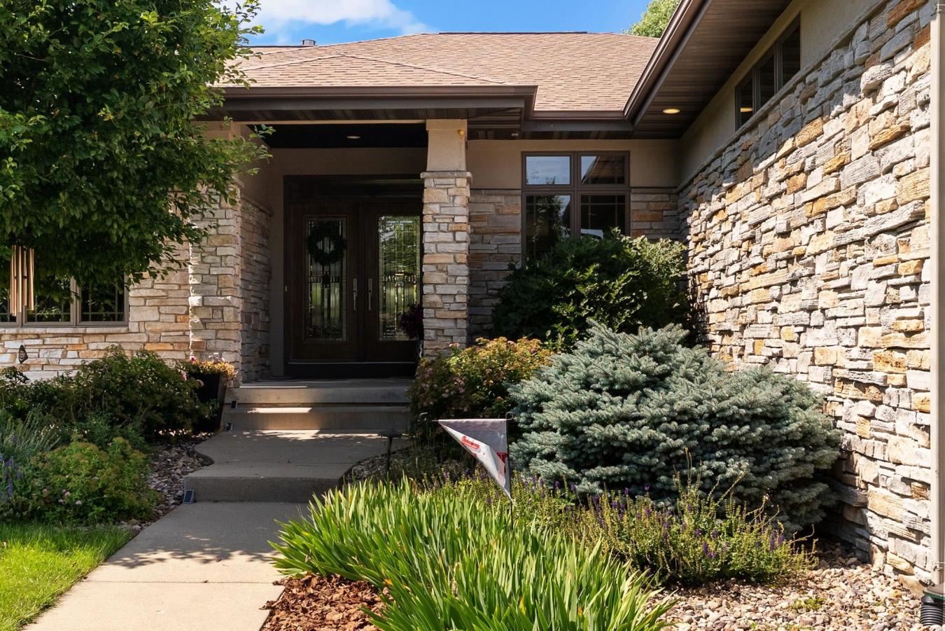 Waunakee, Dane, 53597, United States, 4 Bedrooms Bedrooms, ,3 BathroomsBathrooms,Residential,For Sale,1894079