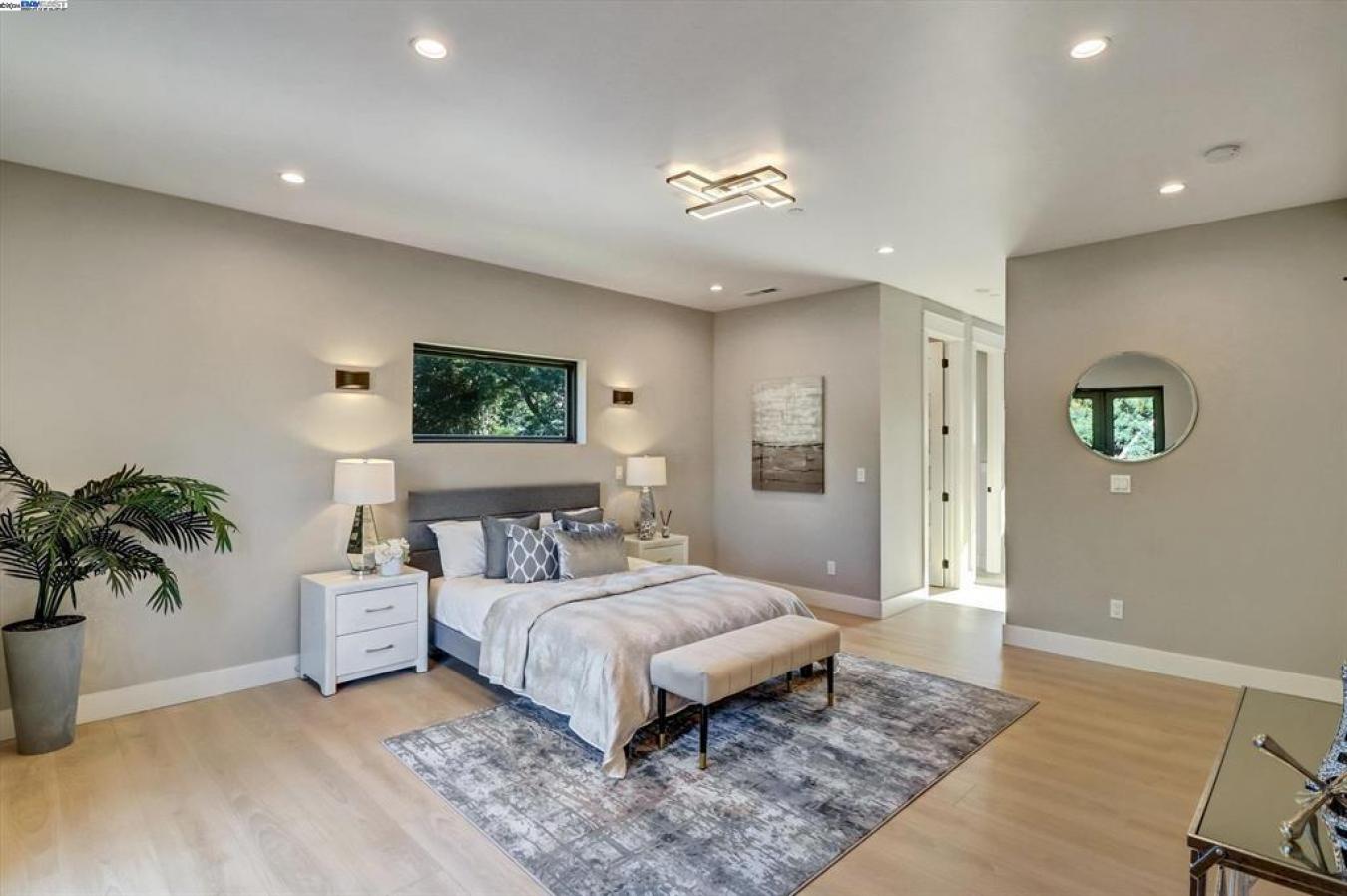 Castro Valley, Alameda, 94552, United States, 4 Bedrooms Bedrooms, ,4 BathroomsBathrooms,Residential,For Sale,1904099