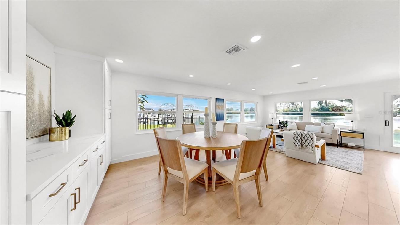 TARPON SPRINGS, Pinellas, 34689, United States, 3 Bedrooms Bedrooms, ,3 BathroomsBathrooms,Residential,For Sale,1894068