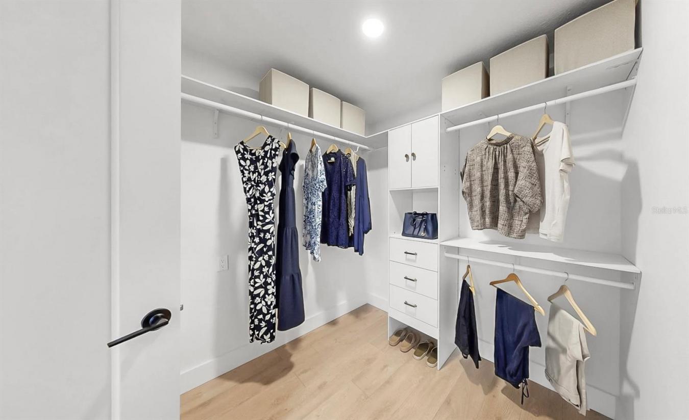 TARPON SPRINGS, Pinellas, 34689, United States, 3 Bedrooms Bedrooms, ,3 BathroomsBathrooms,Residential,For Sale,1894068