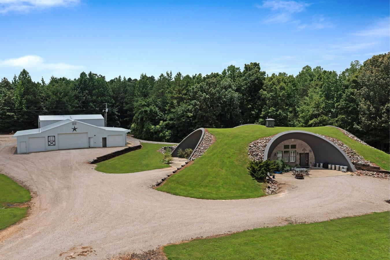 Bethel Springs, Tennessee, 38315, United States, 3 Bedrooms Bedrooms, ,3 BathroomsBathrooms,Residential,For Sale,1893032