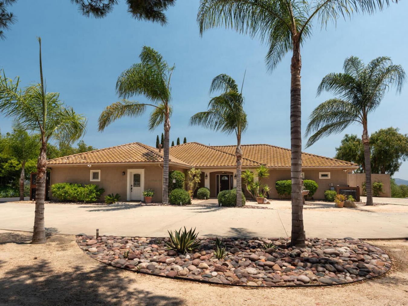 Temecula, Riverside, 92592, United States, 4 Bedrooms Bedrooms, ,5 BathroomsBathrooms,Residential,For Sale,1894064