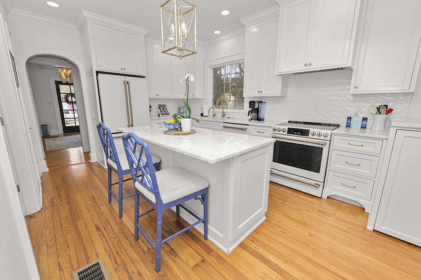 Lakeland, United States, 33803, United States, 4 Bedrooms Bedrooms, ,2 BathroomsBathrooms,Residential,For Sale,1894063