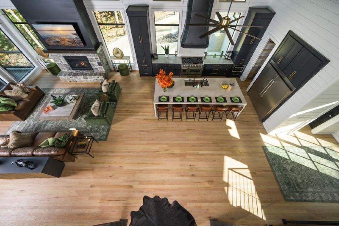 Broken Bow, McCurtain, 74728, United States, 6 Bedrooms Bedrooms, ,7 BathroomsBathrooms,Residential,For Sale,1894056