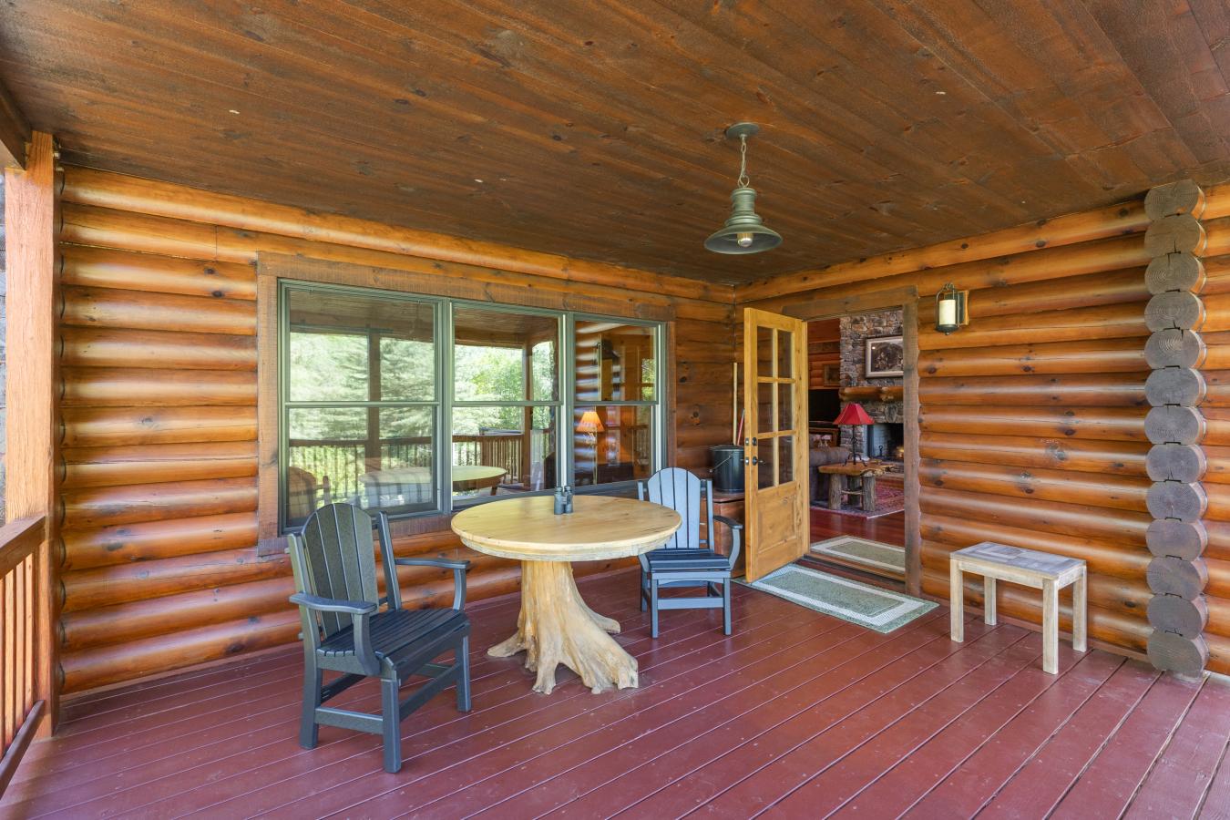 Highlands, Macon, 28741, United States, 3 Bedrooms Bedrooms, ,2 BathroomsBathrooms,Residential,For Sale,1894052