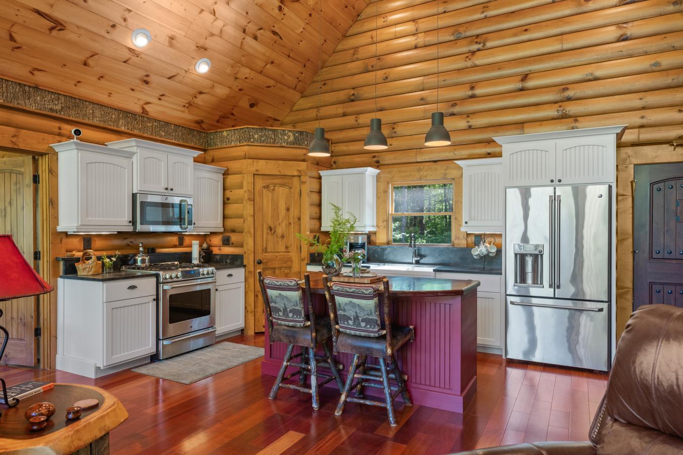 Highlands, Macon, 28741, United States, 3 Bedrooms Bedrooms, ,2 BathroomsBathrooms,Residential,For Sale,1894052