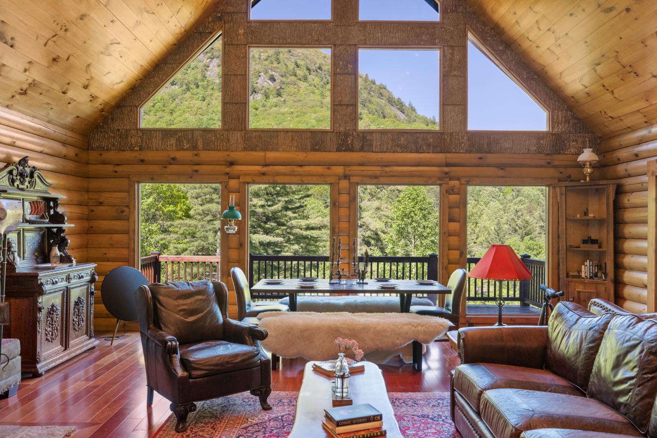 Highlands, Macon, 28741, United States, 3 Bedrooms Bedrooms, ,2 BathroomsBathrooms,Residential,For Sale,1894052