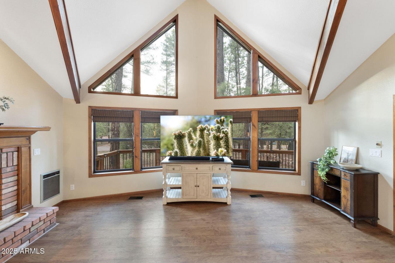 Pine, Gila, 85544, United States, 3 Bedrooms Bedrooms, ,3 BathroomsBathrooms,Residential,For Sale,1904983