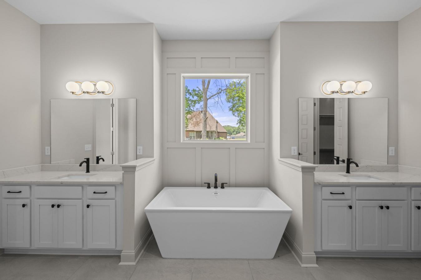 Rossville, Fayette, 38066, United States, ,Residential,For Sale,1894651