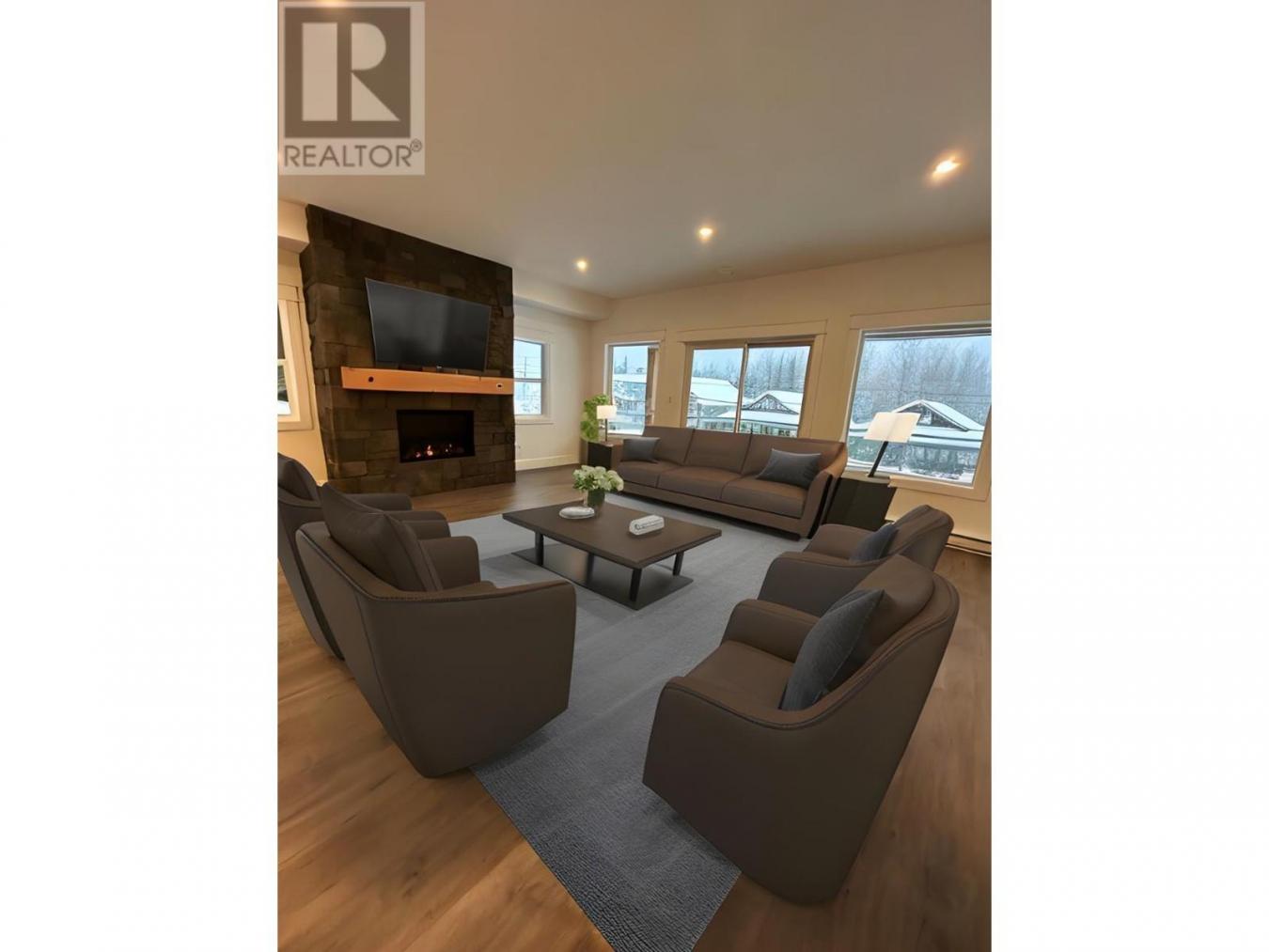 Sun Peaks, BC, V0E5N0, Canada, 4 Bedrooms Bedrooms, ,3 BathroomsBathrooms,Residential,For Sale,1894650