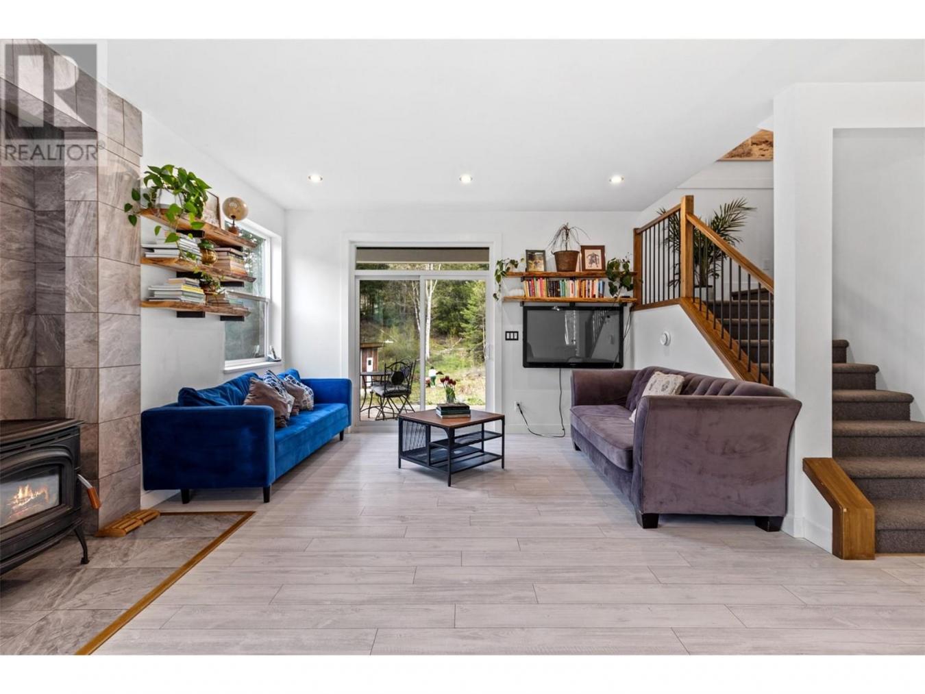 Kamloops, BC, V0E1Z1, Canada, 3 Bedrooms Bedrooms, ,-26 BathroomBathrooms,Residential,For Sale,1894649