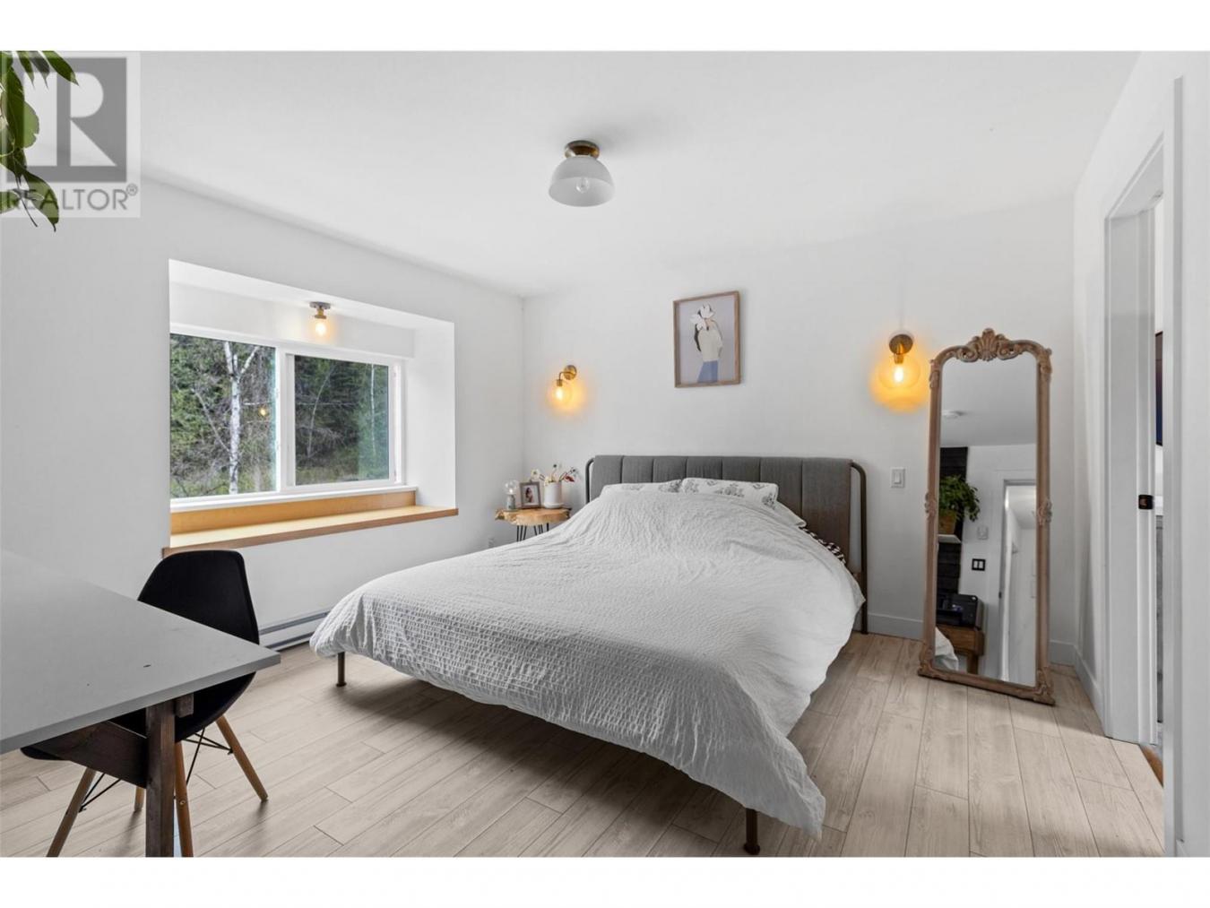 Kamloops, BC, V0E1Z1, Canada, 3 Bedrooms Bedrooms, ,-26 BathroomBathrooms,Residential,For Sale,1894649