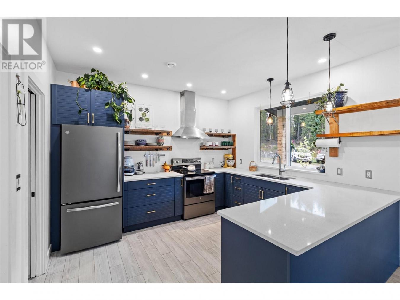 Kamloops, BC, V0E1Z1, Canada, 3 Bedrooms Bedrooms, ,-26 BathroomBathrooms,Residential,For Sale,1894649