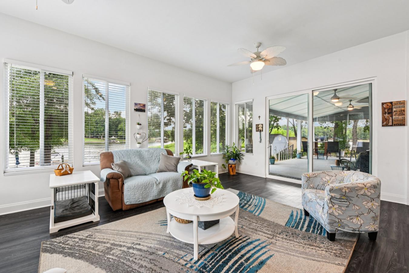 Clover, York, 29710, United States, 3 Bedrooms Bedrooms, ,2 BathroomsBathrooms,Residential,For Sale,1904098