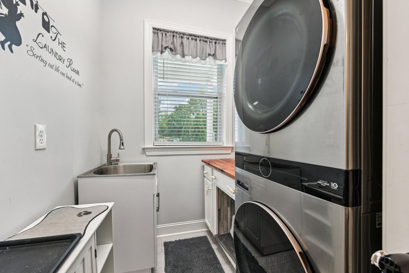Clover, York, 29710, United States, 3 Bedrooms Bedrooms, ,2 BathroomsBathrooms,Residential,For Sale,1904098