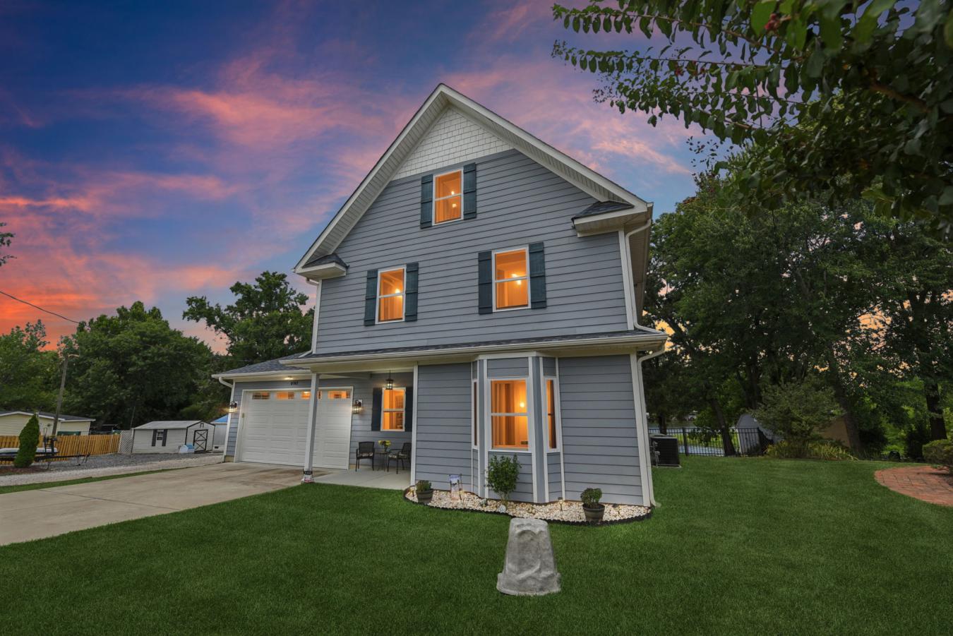 Clover, York, 29710, United States, 3 Bedrooms Bedrooms, ,2 BathroomsBathrooms,Residential,For Sale,1904098