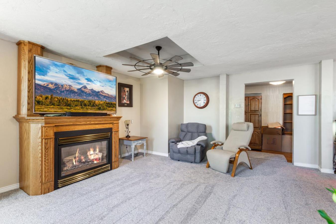 Idaho Falls, Bonneville, 83401, United States, 6 Bedrooms Bedrooms, ,5 BathroomsBathrooms,Residential,For Sale,1899140