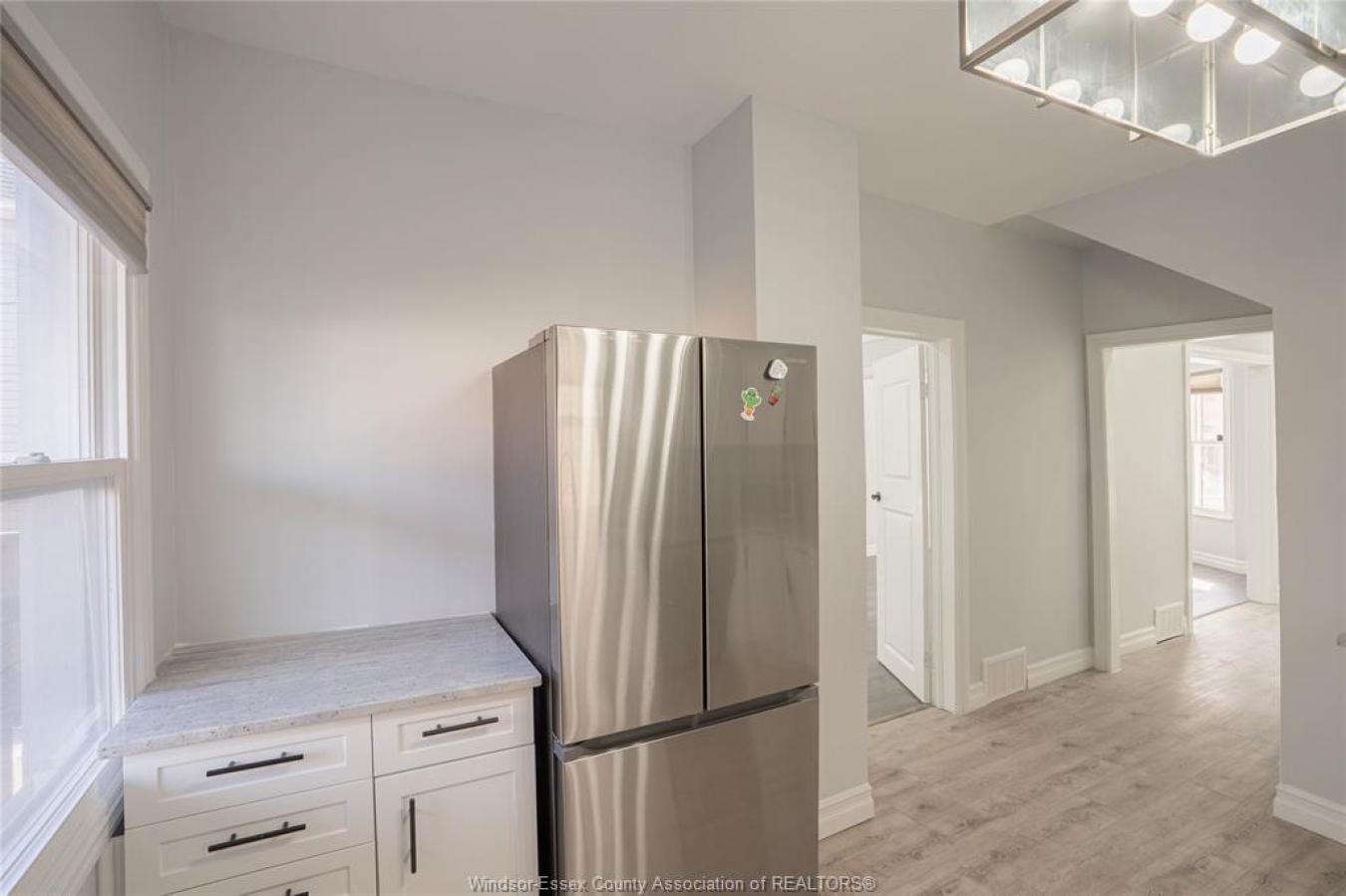 Windsor, ON, N9A 4R1, Canada, ,Residential,For Sale,1894646