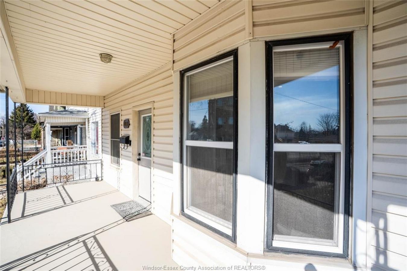 Windsor, ON, N9A 4R1, Canada, ,Residential,For Sale,1894646