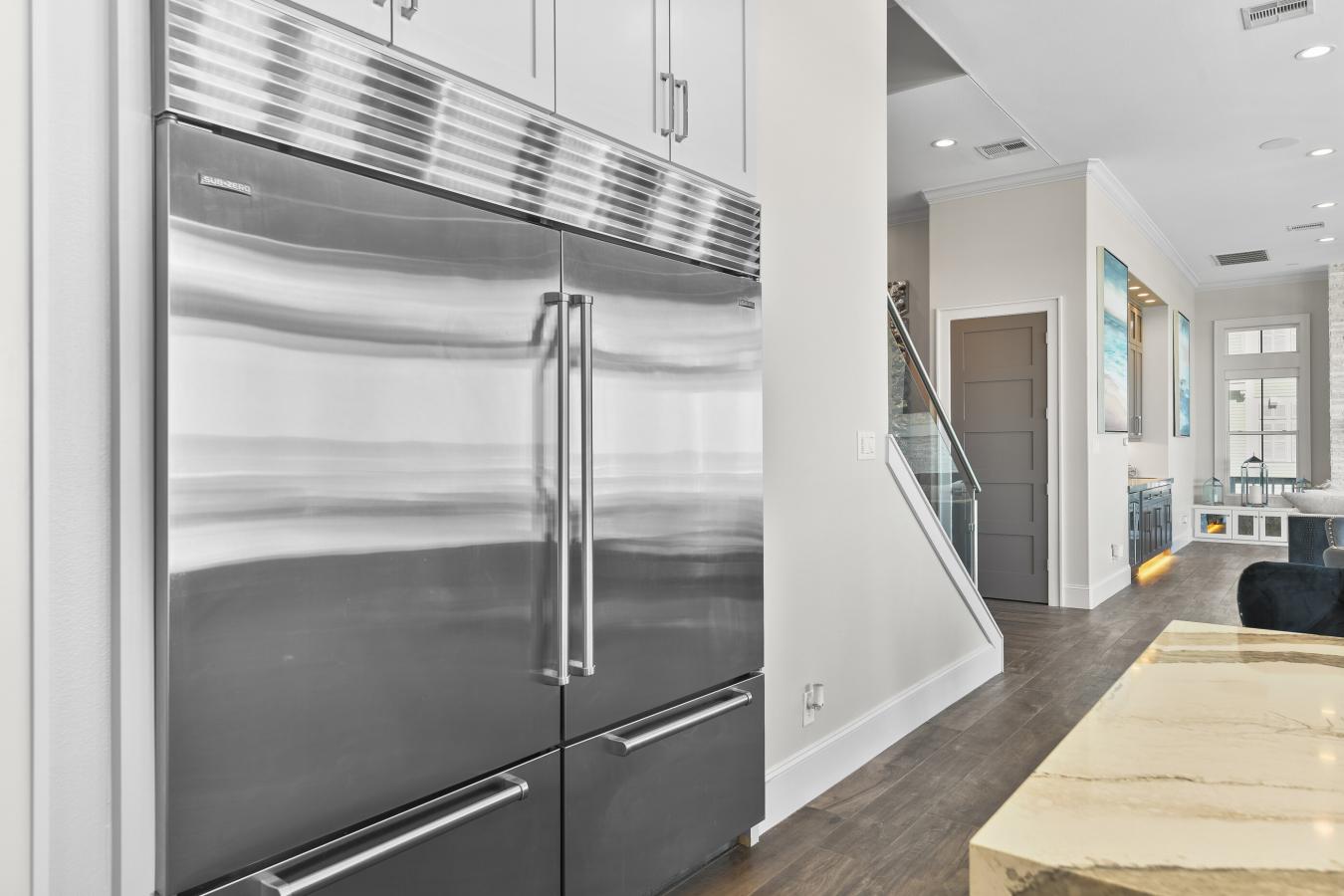 Galveston, Galveston, 77554, United States, 5 Bedrooms Bedrooms, ,5 BathroomsBathrooms,Residential,For Sale,1899138