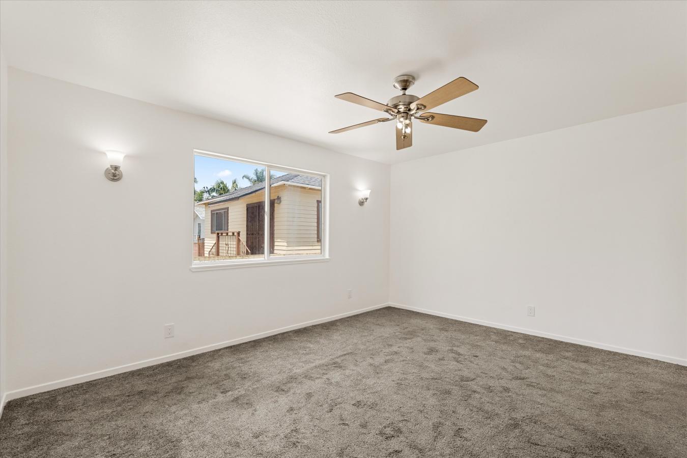 San Pedro, California, 90731, United States, 5 Bedrooms Bedrooms, ,3 BathroomsBathrooms,Residential,For Sale,1894639