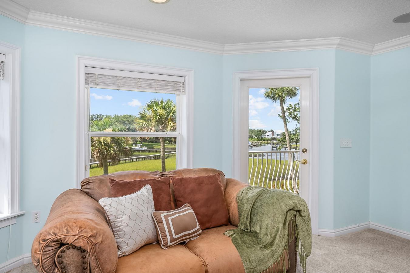 Neptune Bch, Florida, 32266, United States, 4 Bedrooms Bedrooms, ,4 BathroomsBathrooms,Residential,For Sale,1894638