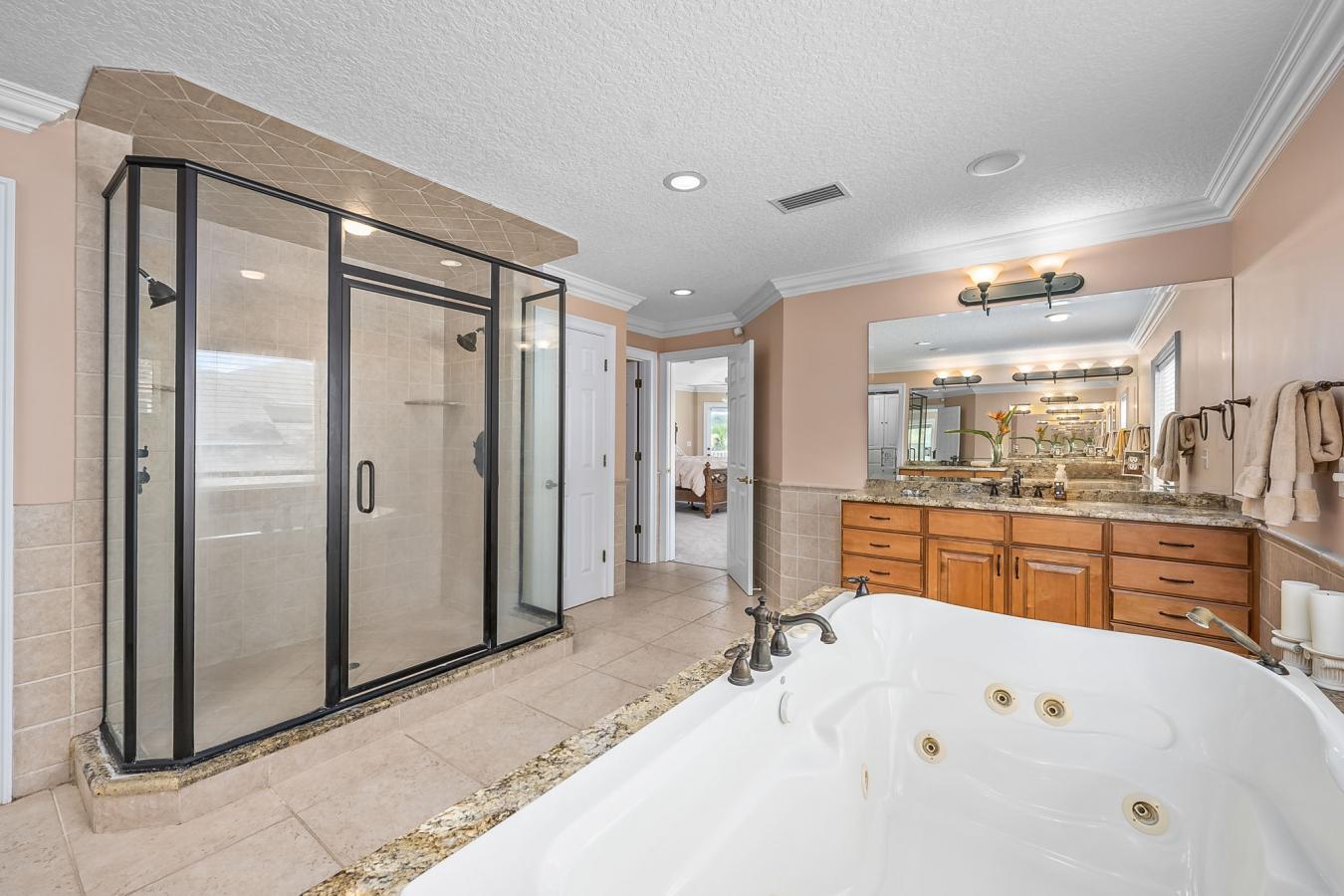 Neptune Bch, Florida, 32266, United States, 4 Bedrooms Bedrooms, ,4 BathroomsBathrooms,Residential,For Sale,1894638