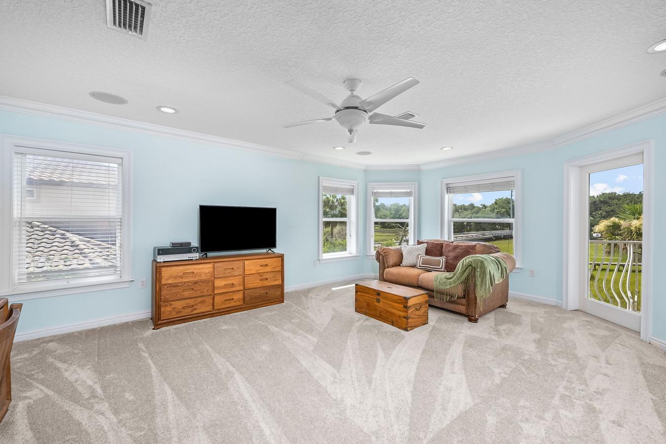 Neptune Bch, Florida, 32266, United States, 4 Bedrooms Bedrooms, ,4 BathroomsBathrooms,Residential,For Sale,1894638