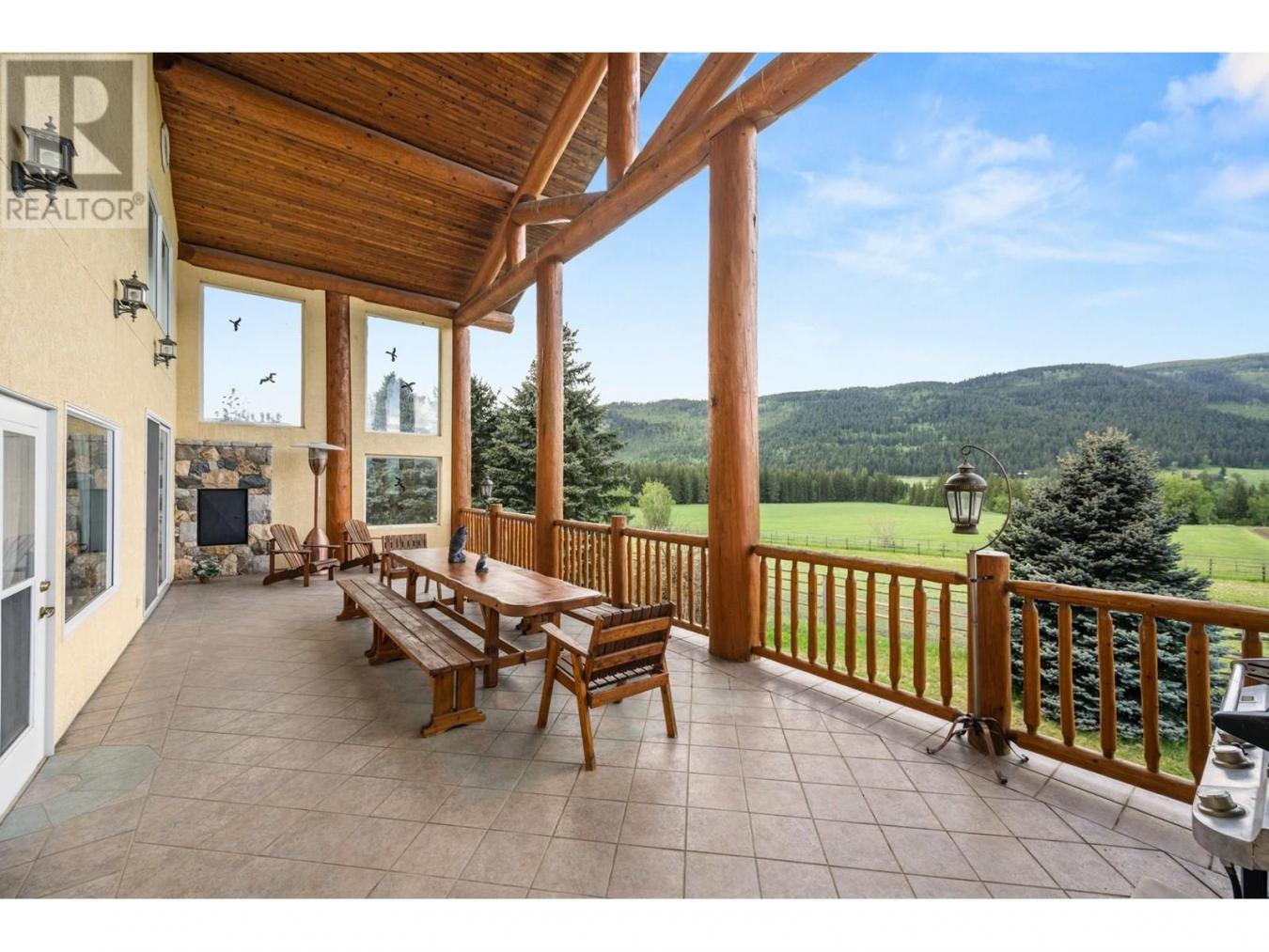 Lumby, BC, V0E2G5, Canada, 4 Bedrooms Bedrooms, ,3 BathroomsBathrooms,Residential,For Sale,1897964