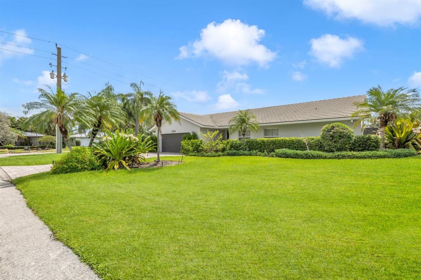 Lighthouse Point, Broward, 33064, United States, 3 Bedrooms Bedrooms, ,3 BathroomsBathrooms,Residential,For Sale,1897961