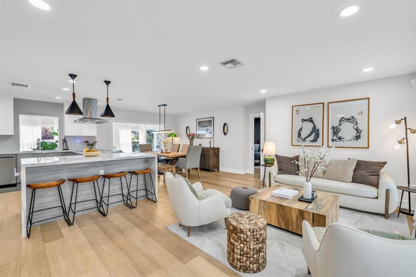 Lighthouse Point, Broward, 33064, United States, 3 Bedrooms Bedrooms, ,3 BathroomsBathrooms,Residential,For Sale,1897961