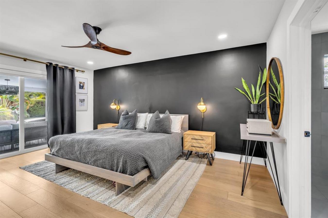 Lighthouse Point, Broward, 33064, United States, 3 Bedrooms Bedrooms, ,3 BathroomsBathrooms,Residential,For Sale,1897961