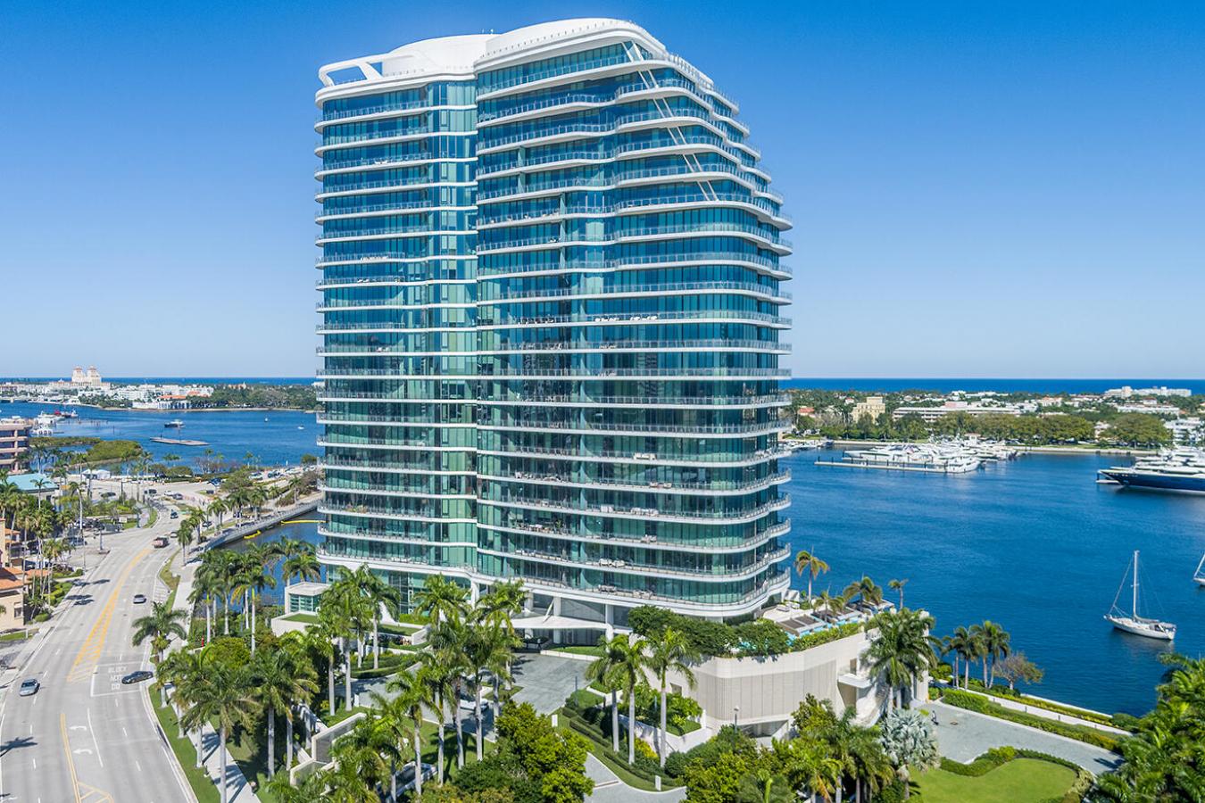West Palm Beach, Florida, 33401, United States, 3 Bedrooms Bedrooms, ,4 BathroomsBathrooms,Residential,For Sale,1894637