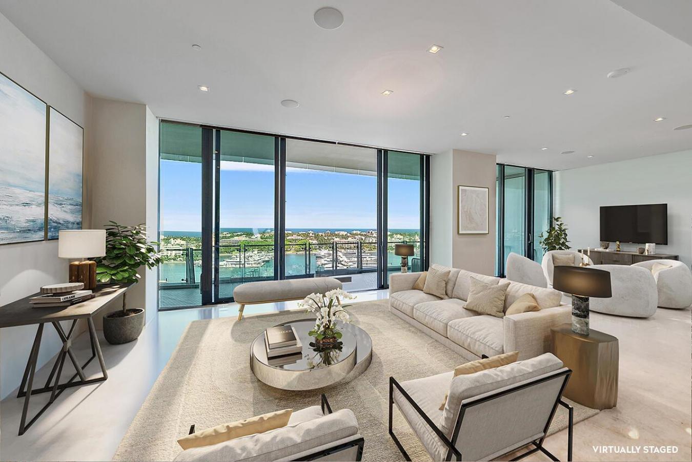 West Palm Beach, Florida, 33401, United States, 3 Bedrooms Bedrooms, ,4 BathroomsBathrooms,Residential,For Sale,1894637